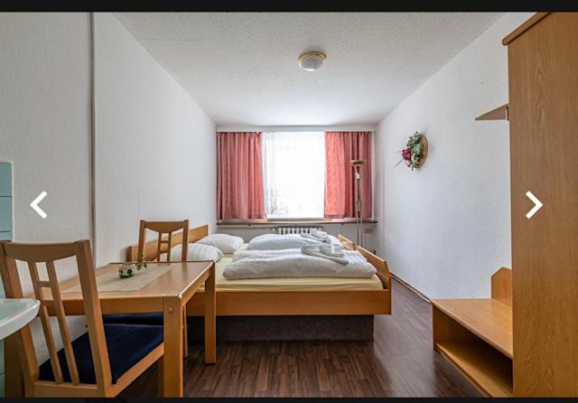 Hostel Im Osterzgebirge Altenberg  Esterno foto