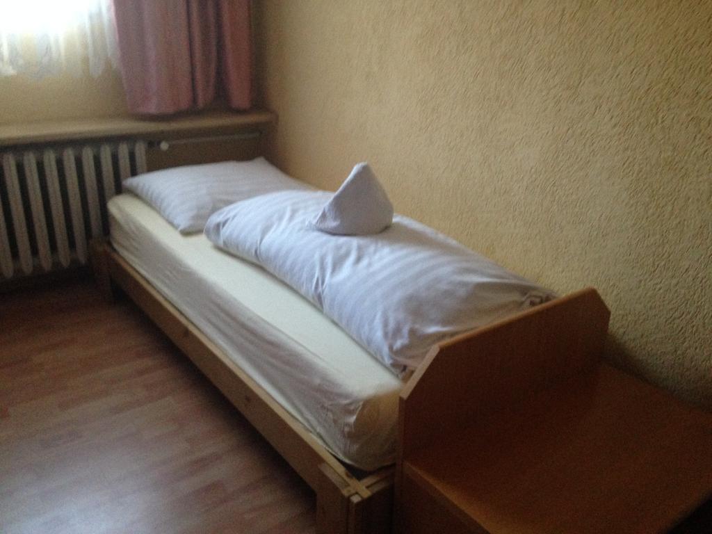 Hostel Im Osterzgebirge Altenberg  Esterno foto